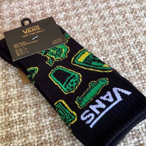 Vans “Off The Wall” socks - Picture 15 of 16